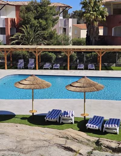 Maristella - Piscine aménagée