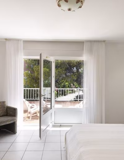 Chambre double confort - Hôtel Maristella - Algajola