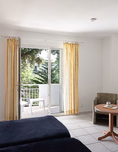 Chambre double supérieure - Hôtel Maristella - Algajola