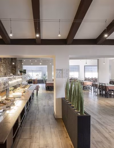 Le restaurant de l'hôtel Maristella à Algajola