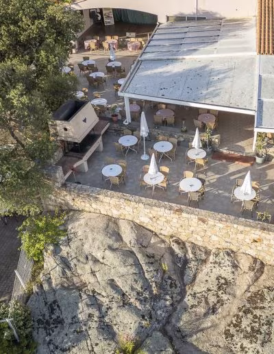 la terrasse du restaurant - Hôtel Maristella à Algajola