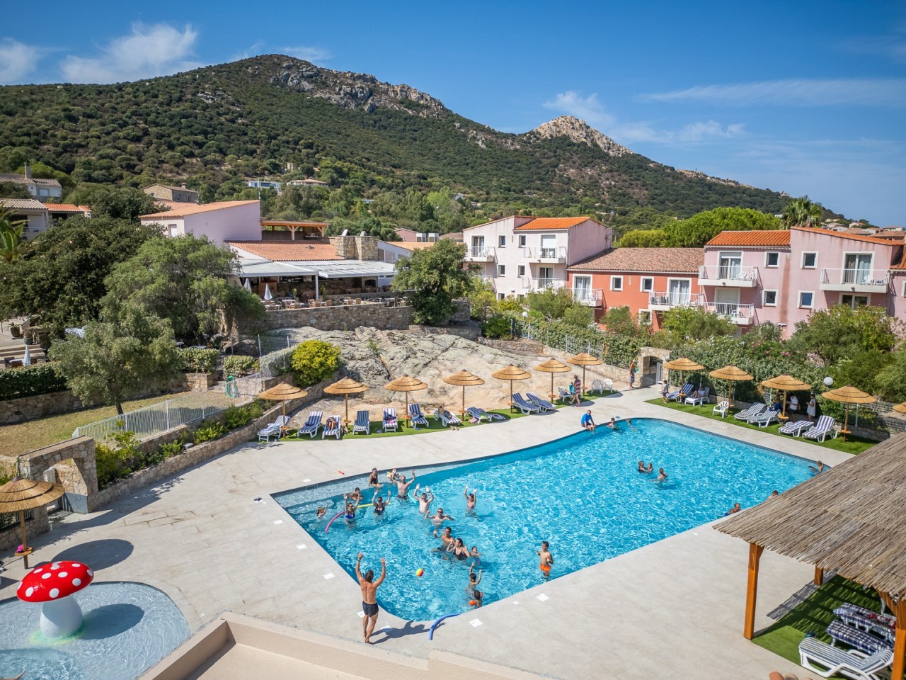 hôtel club maristella à Algajola